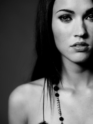 Illustration for article titled Megan Fox Mega Gallery 2